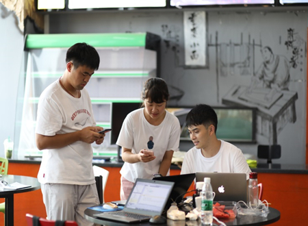 所用皆鷹騰,破敵過箭疾——加油權(quán)益中心成功上線 所用皆鷹騰,破敵過箭疾——加油權(quán)益中心成功上線