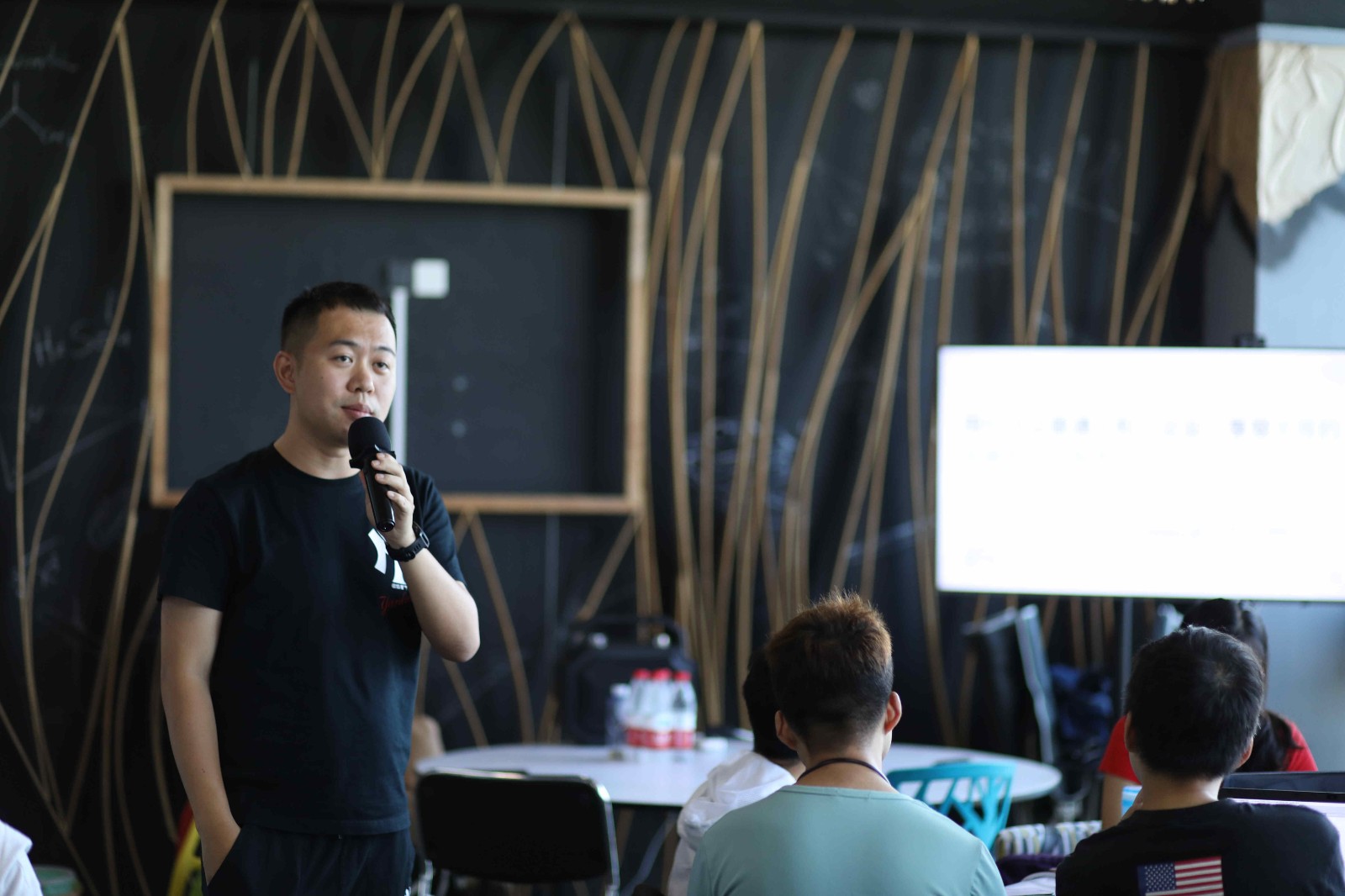 問渠哪得清如許，為有源頭活水來——支付寶通信、加油行業(yè)總經(jīng)理刀火赴高陽武漢分中心分享交流